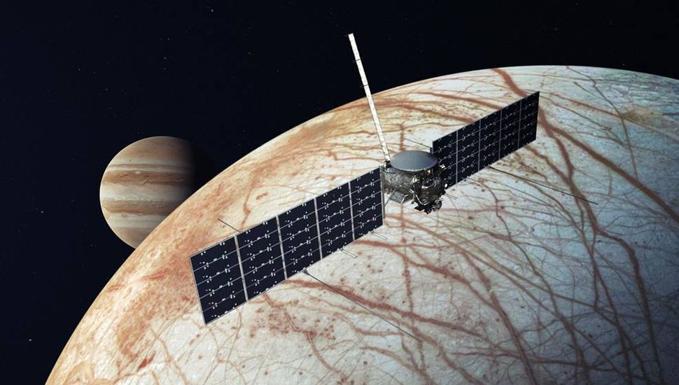 La NASA eligió a la empresa SpaceX para explorar la luna Europa de Júpiter