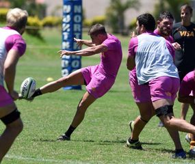 Hoy, "Los Jaguares" se enfrentan con los Sharks en Sudáfrica