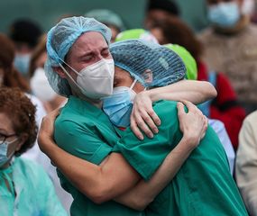 En hospitales de EEUU, a trabajar igual con Covid