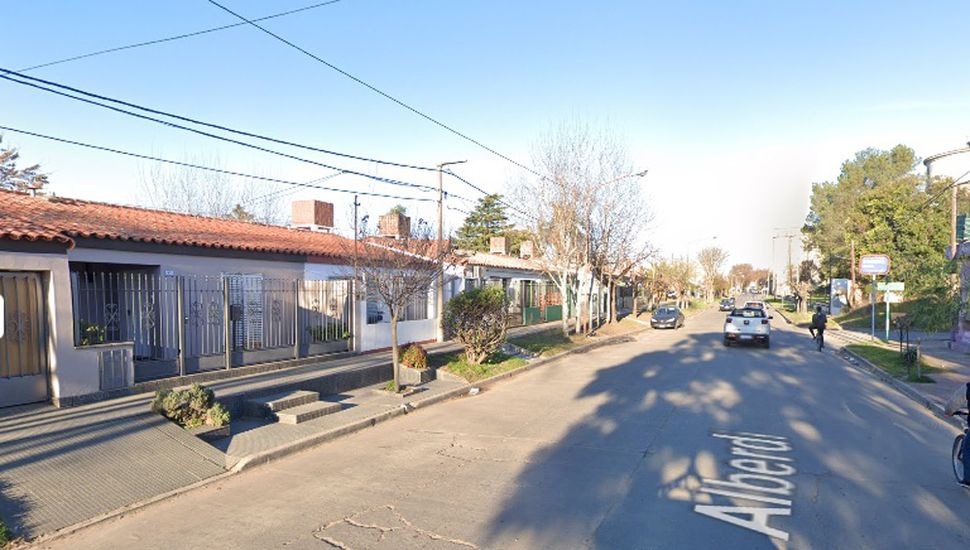 Fueron detenidos cuando salían de robar en una casa