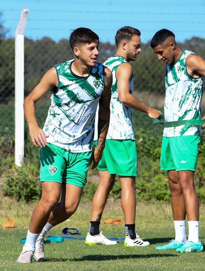 Sarmiento entrena pensando en Defensa y Justicia.