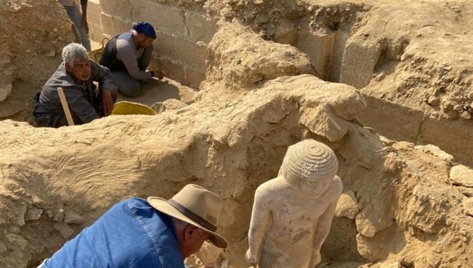 Encuentran una tumba en Egipto con un objeto relacionado con Messi • Diario Democracia