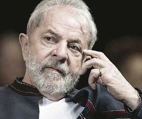 Lula remueve a jefes policiales y a responsables regionales
