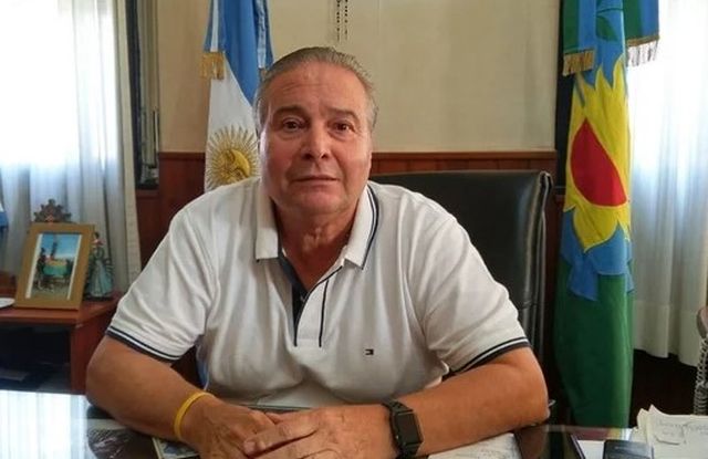 La preocupación del intendente de Salto tras el temporal: “El agua no baja como tendría que hacerlo”