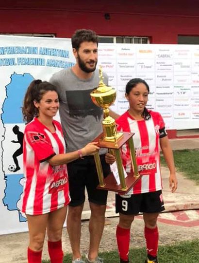 El equipo de la UNNOBA interviene en el torneo.