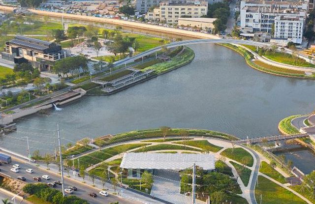 Convierten un sitio industrial en un humedal urbano