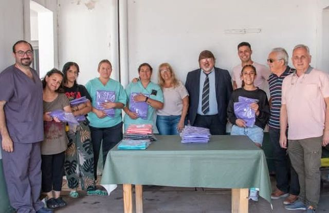 Entrega de ambos en todo el distrito