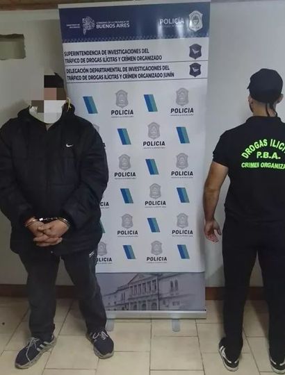 La Delegación Departamental de Investigaciones del Tráfico de Drogas Ilícitas y Crimen Organizado, llevó adelante un operativo en el que secuestró drogas y armamento, hay un detenido.