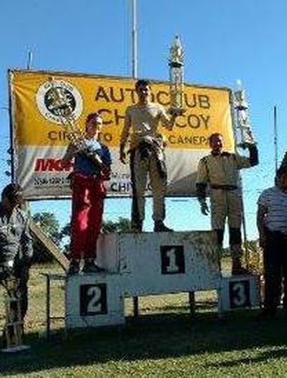 El podio de la categoría 125 c.c. Internacional, con el juninense Lucas Gambarte Ponce de León como ganador.