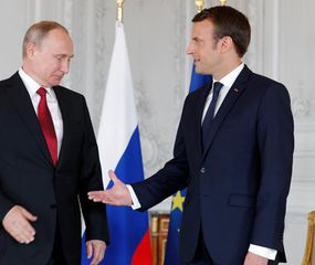 Crisis por Ucrania: Macron le pide a Putin frenar la escalada militar