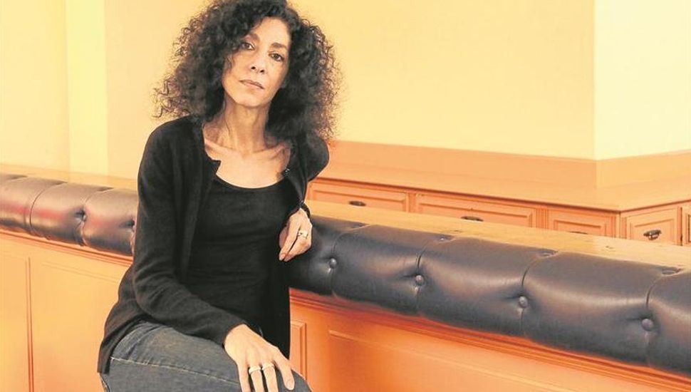 La llamada': Leila Guerriero escarba en Montoneros