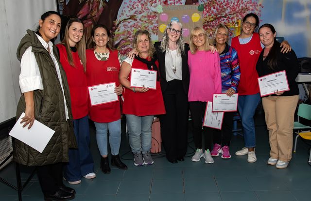 Directivos y docentes de jardines maternales completaron la formación “Primeras infancias y neurociencia”