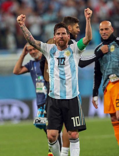 Lionel Messi festeja el gran triunfo argentino.