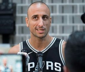 Manu Ginóbili sigue