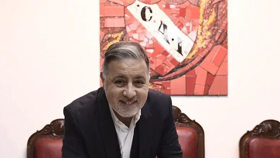 Crisis sin fin: Fabián Doman renunció a la presidencia de Independiente