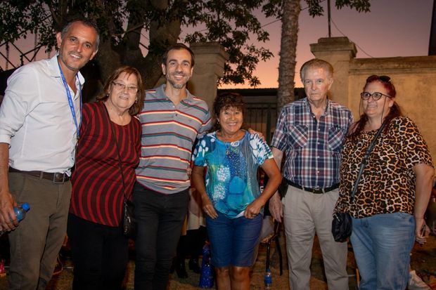 Masiva concurrencia y números artísticos en el festival “Roca le canta a Yupanqui”