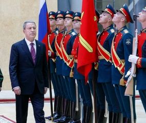 Turquía y Siria se reúnen por primera vez tras 11 años de guerra