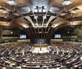 Reino Unido evalúa abandonar la Convención Europea de DD.HH.