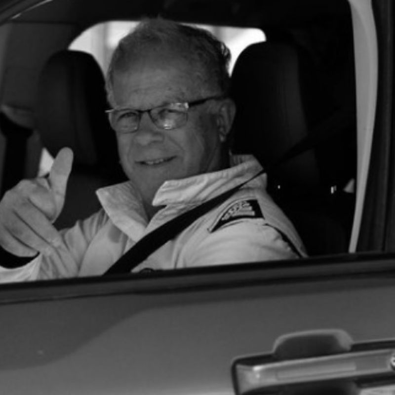 El mundo del automovilismo despidió a Tito Urretavizcaya'