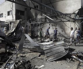 Israel bombardeó campamentos de refugiados palestinos en Gaza