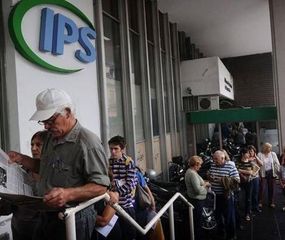 Jubilados y pensionados cobran desde el jueves