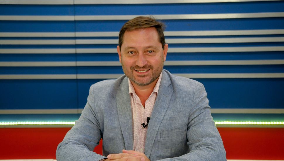 Salvador Serenal.