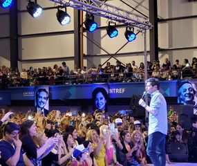 Axel Kicillof: "En cuatro años vencen US$9000 millones"