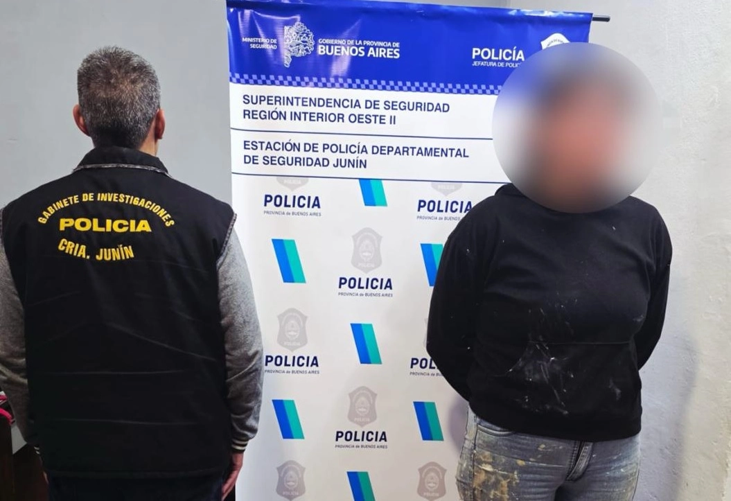 Image accompanying Secuestran una moto e imputan a una mujer por una estafa con tarjeta de débito, from Diario Democracia