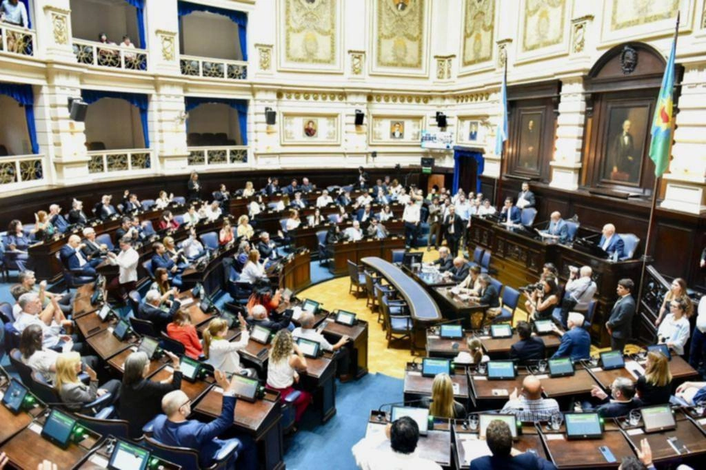 La Legislatura activa el debate tras el reclamo de municipios • Diario ...
