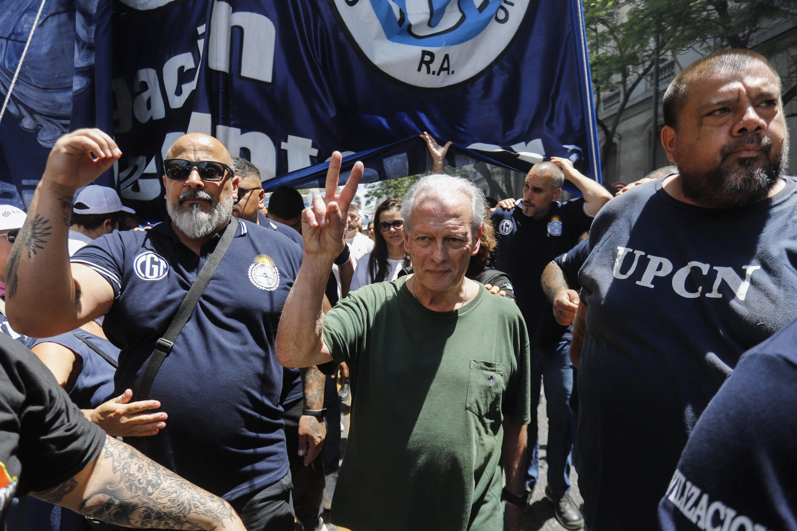 El Gobierno convocó a UPCN y ATE para reabrir la paritaria del sector ...