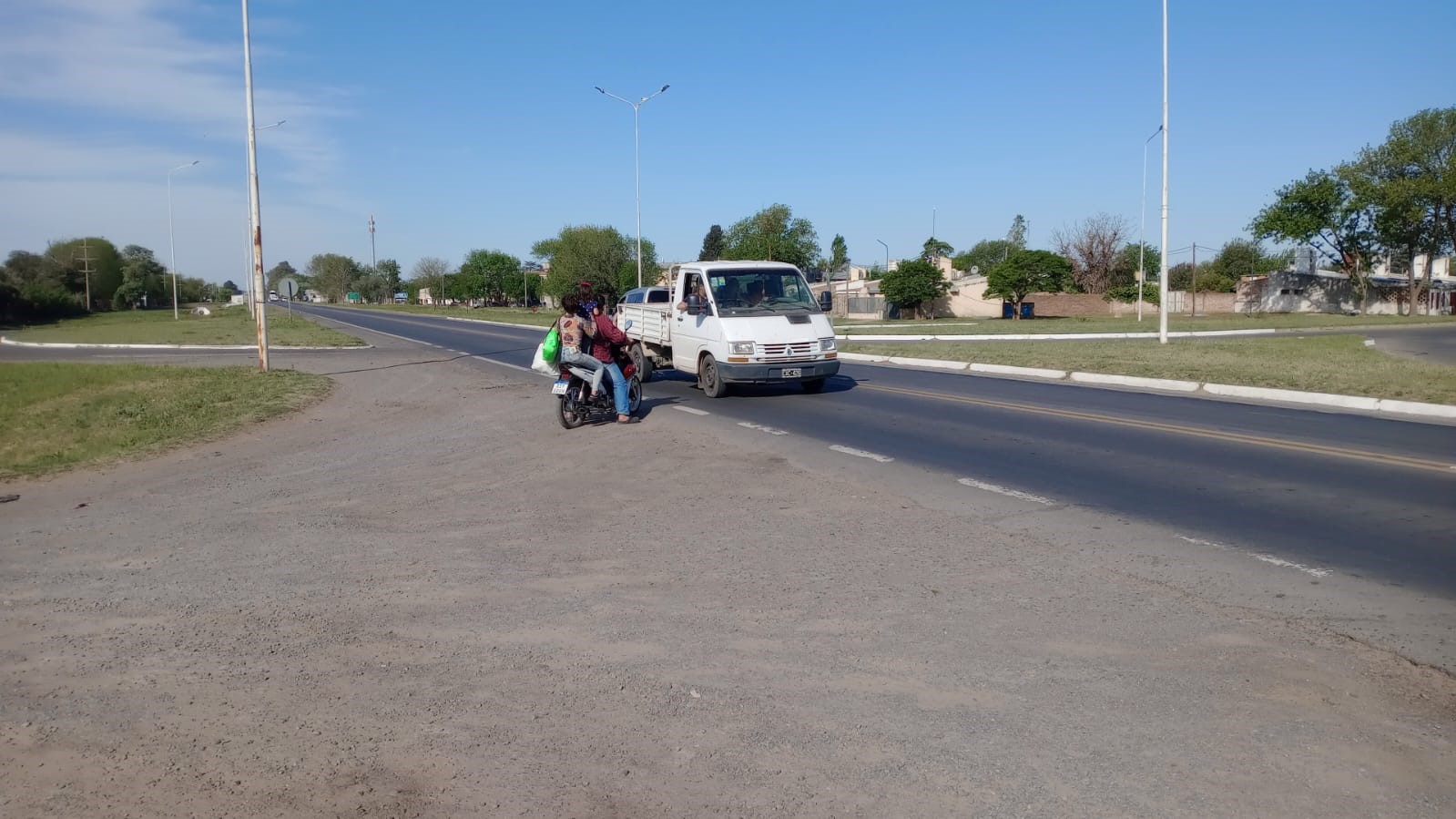 Crecen los reclamos por el mal estado de la Ruta 188 y los accesos