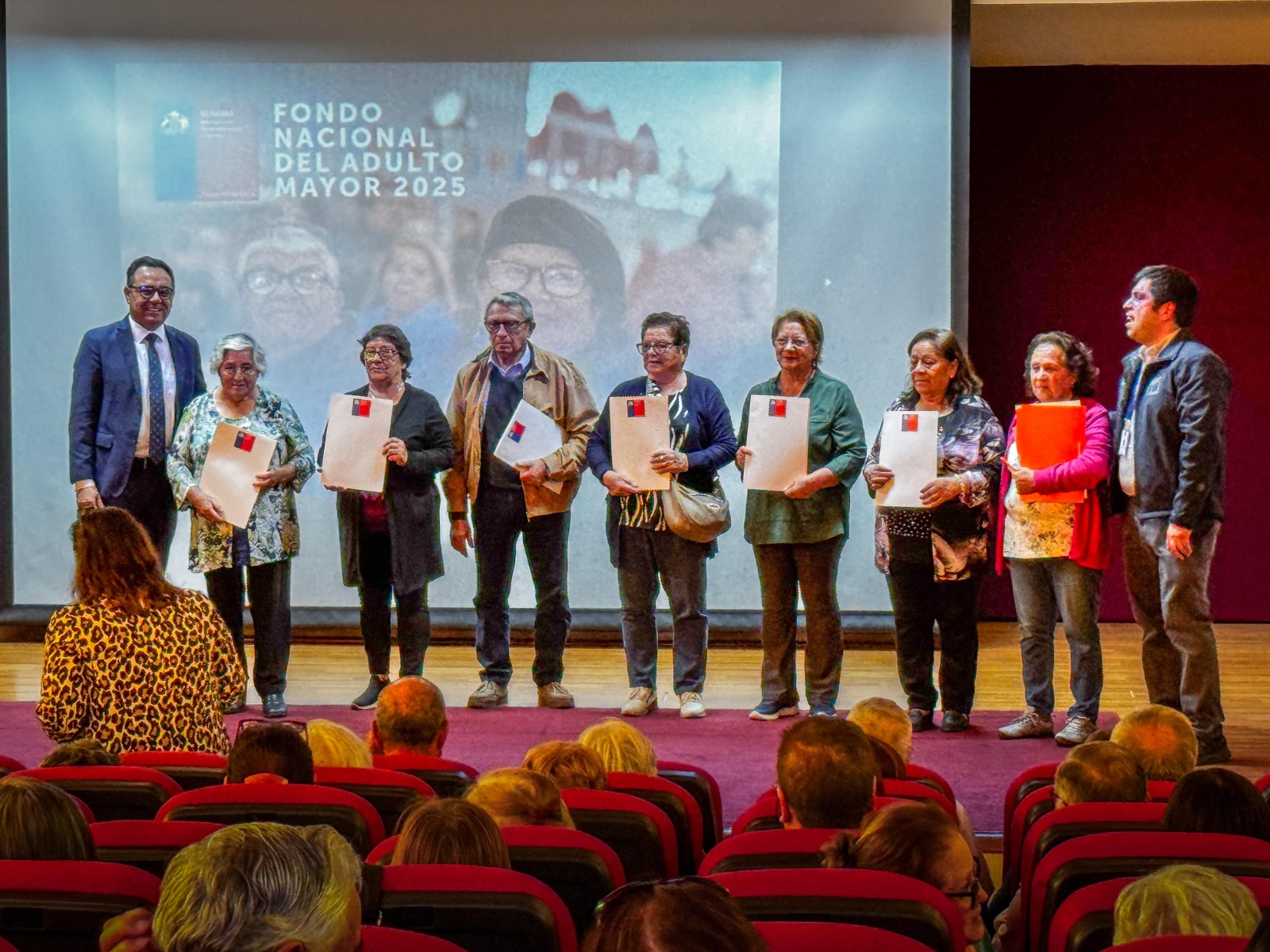Beneficiadas 14.653 personas del Maule con Fondo Nacional Adulto Mayor 2025