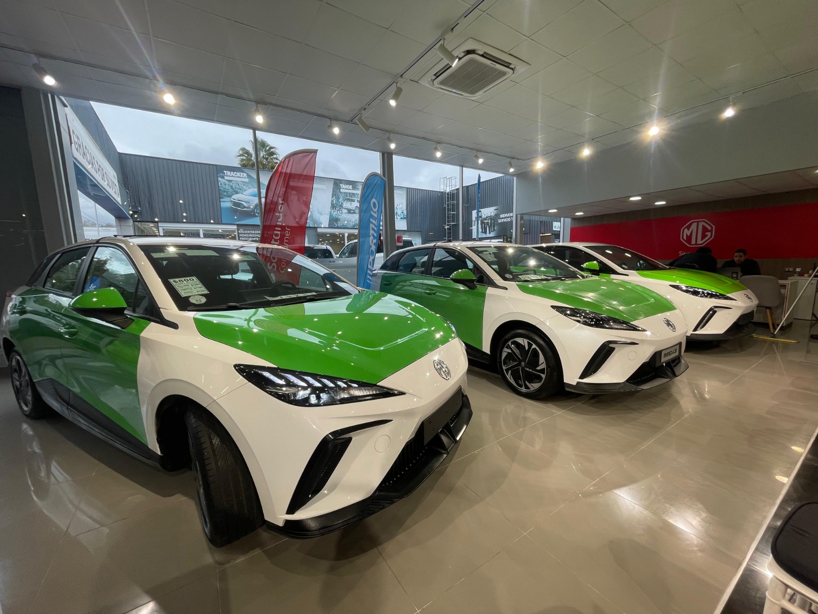 Maule incorpora 14 vehículos eléctricos para transporte de pasajeros