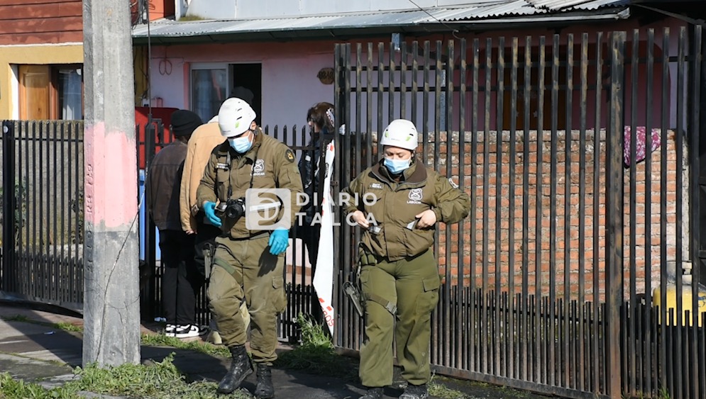 Incendio en Talca deja cuatro fallecidos por recalentamiento eléctrico