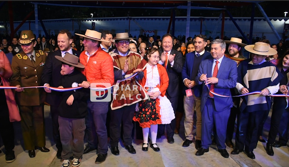 Inicio oficial de fondas y ramadas en Parque Río Claro - Municipalidad de Talca
