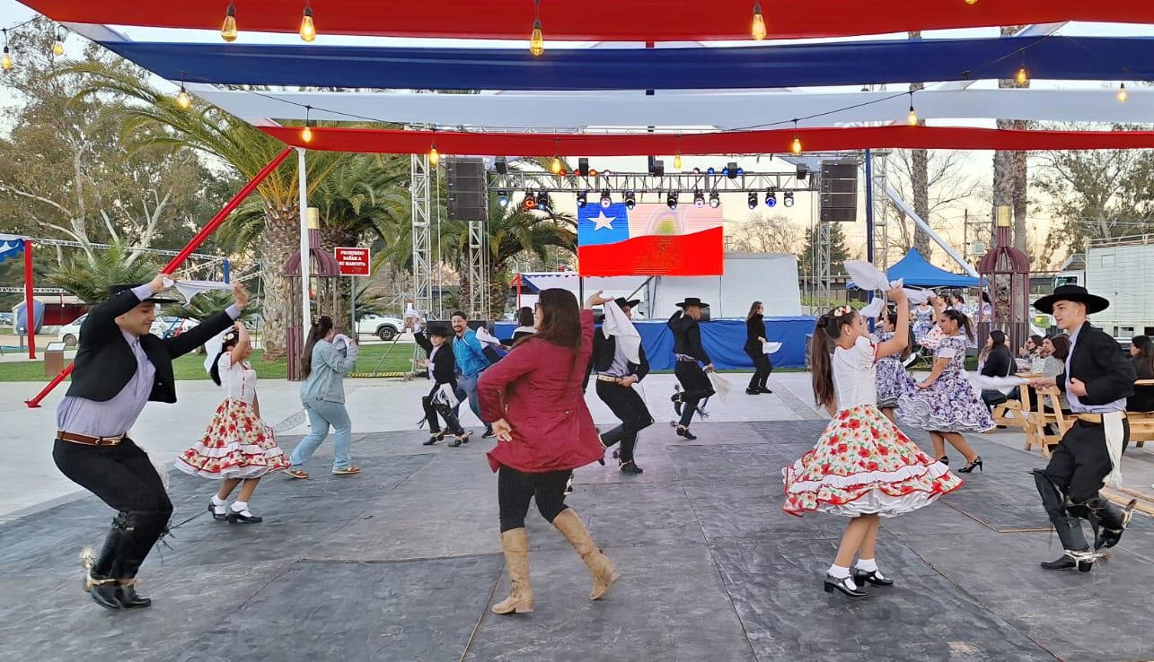 Fiesta de la Chilenidad en Parque Río Claro - Municipalidad de Talca