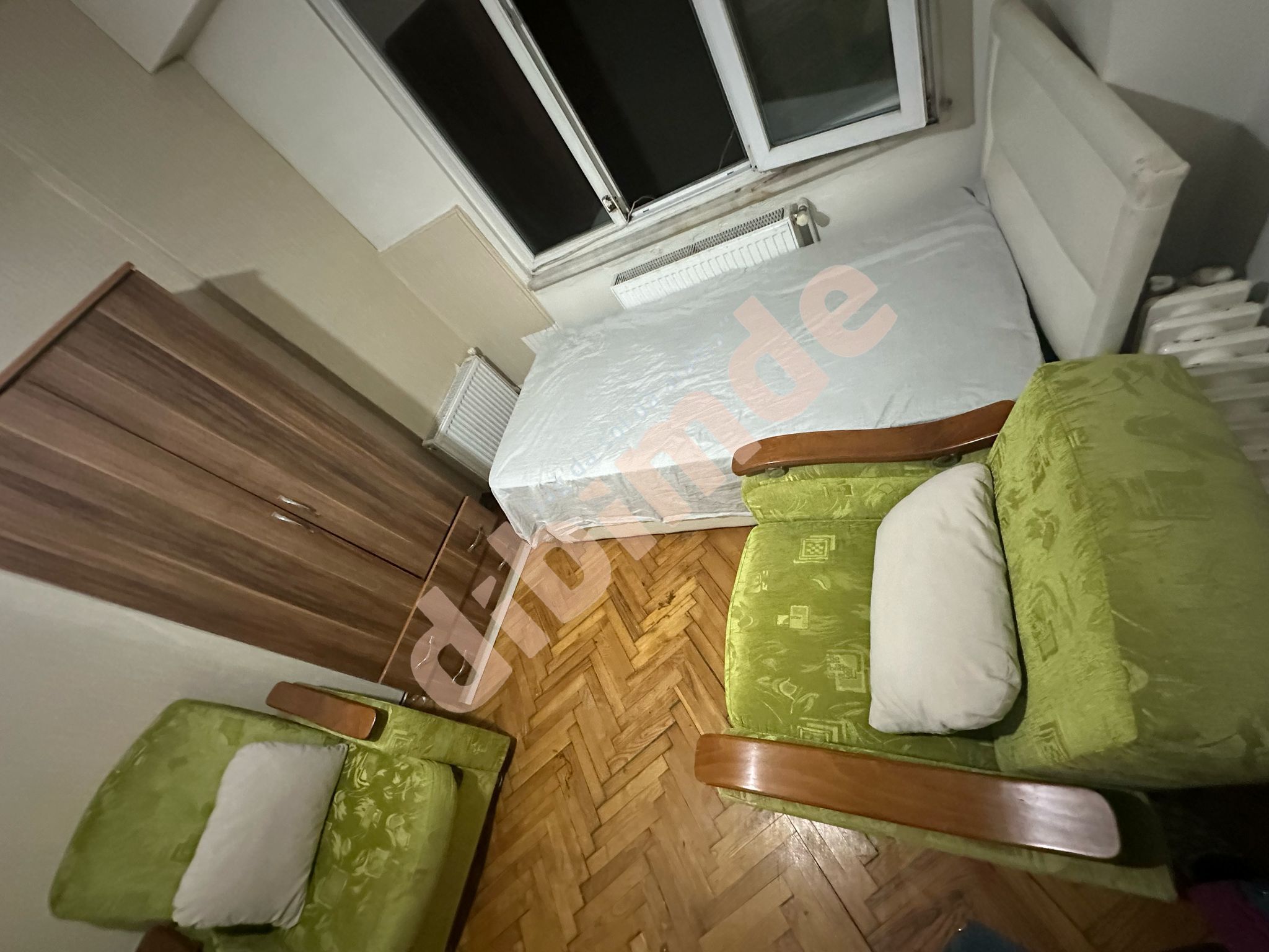 Sakarya Çarşı Merkezde 1 ve 2 kişilik odalar