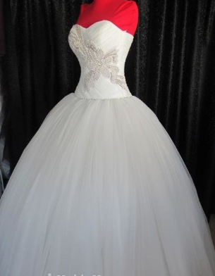 Kabarık Prenses Model Gelinlik