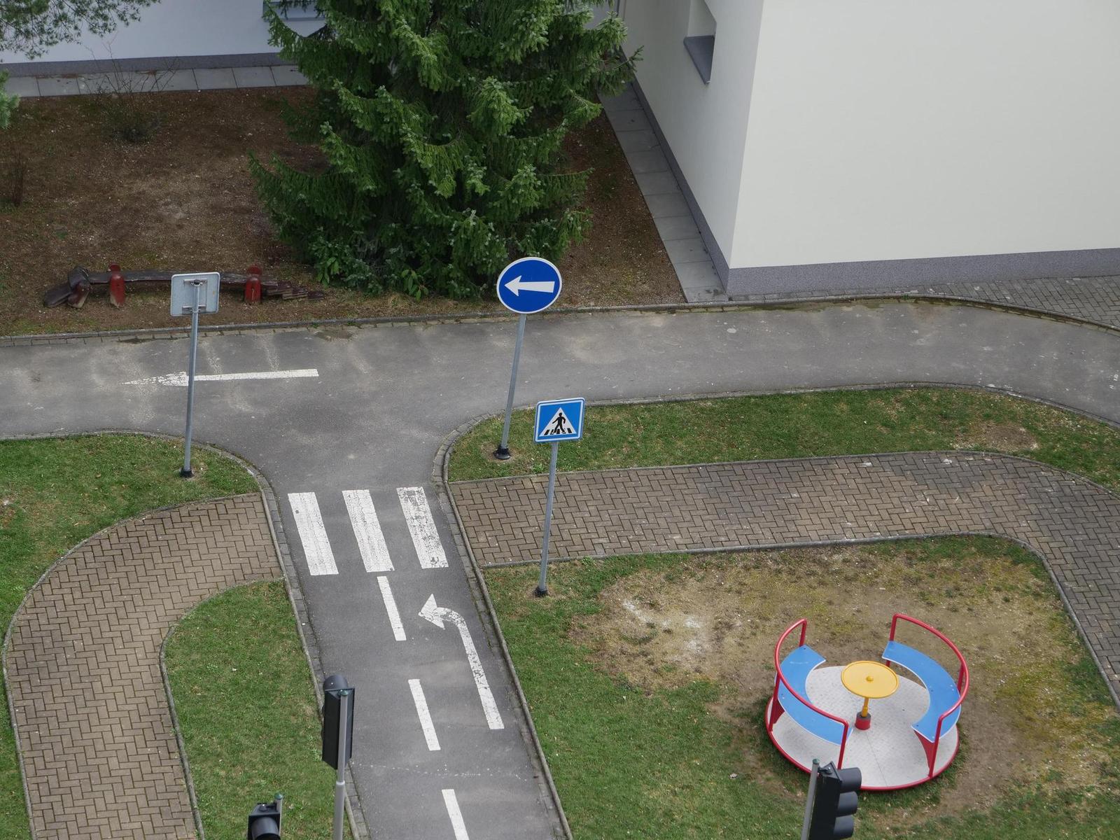 Panasonic Leica DG Vario-Elmarit 12-60mm / F2.8-4.0 ASPH. / Power O.I.S.