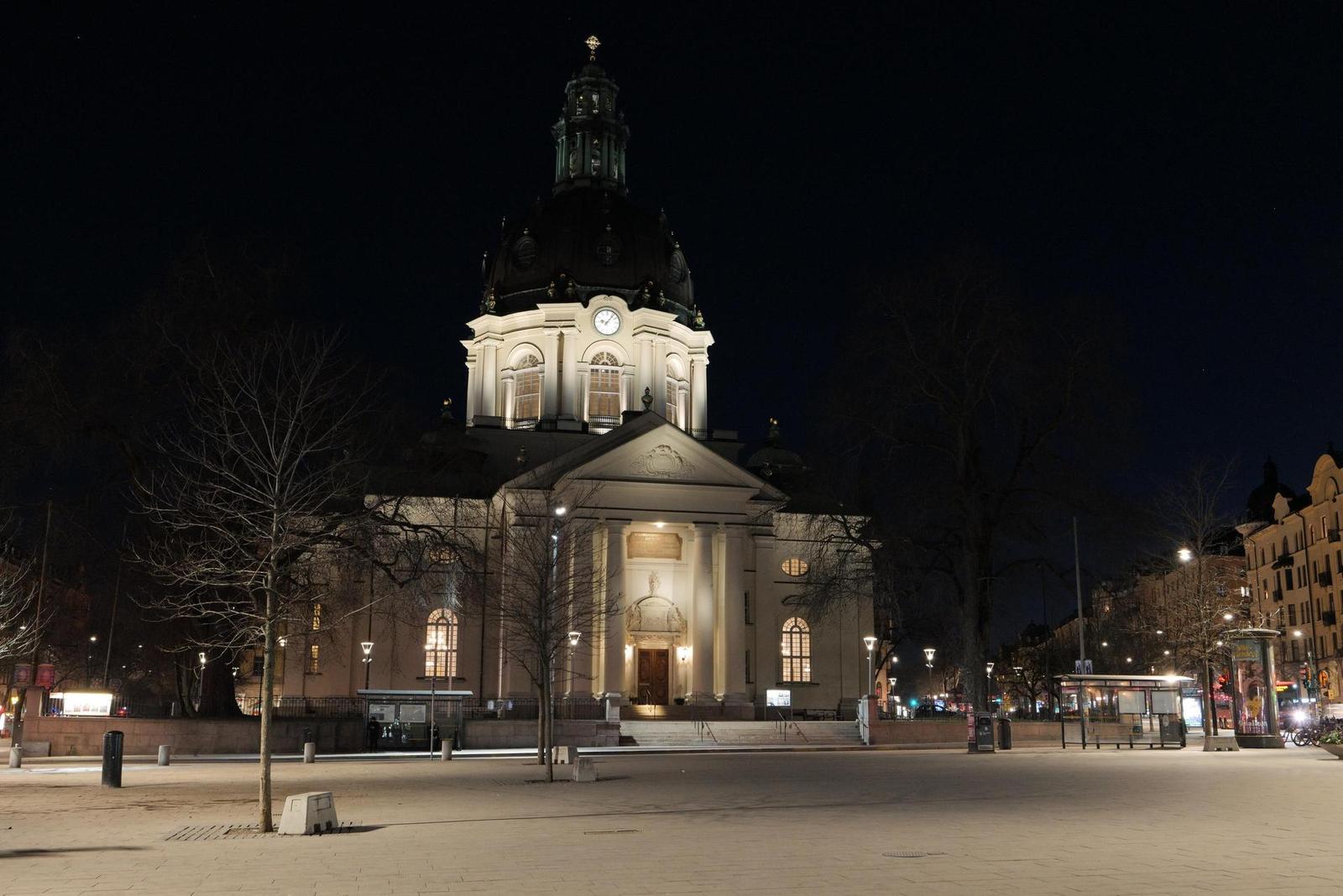 Panasonic Lumix S1R: sebevědomý vstup do FF