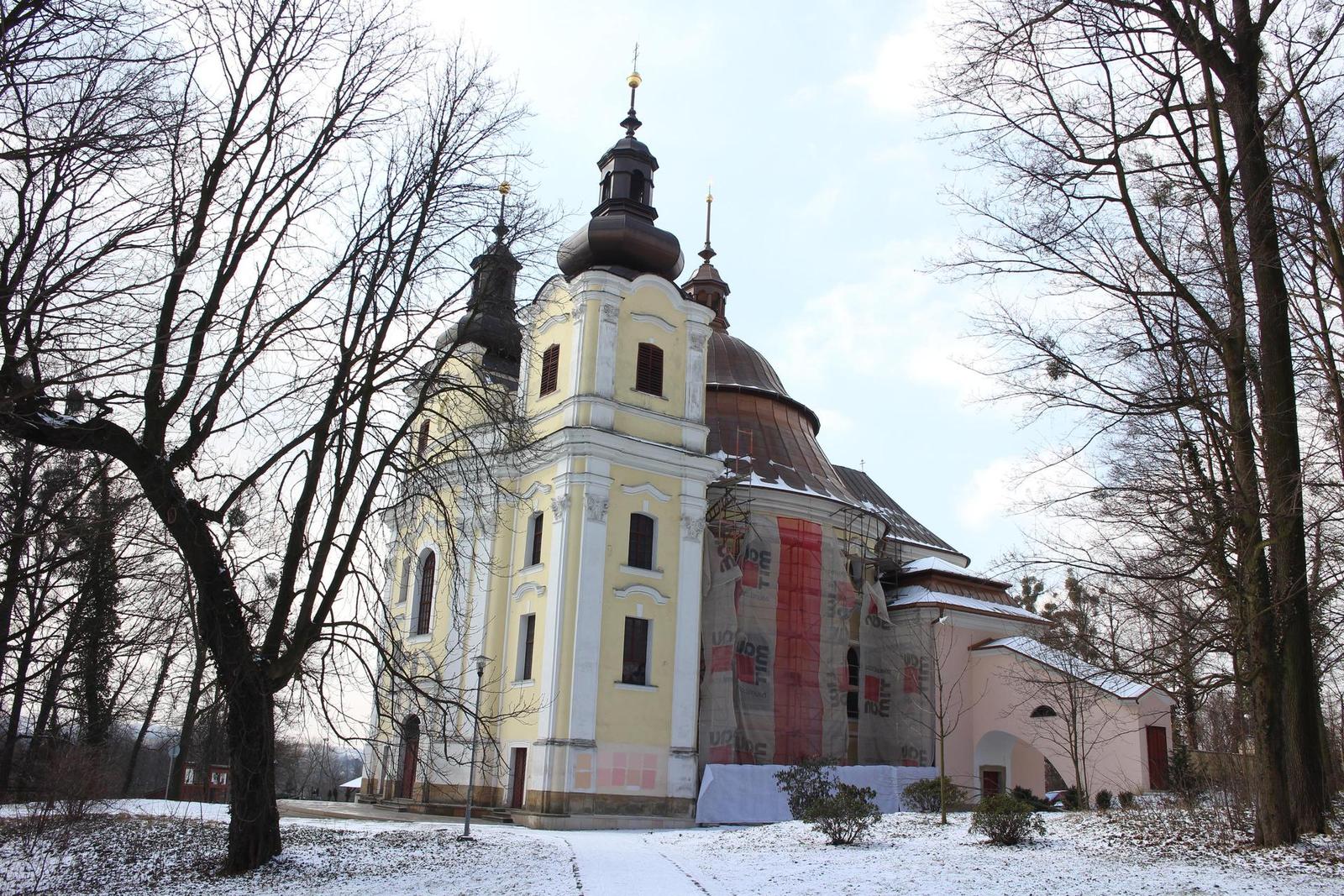 Canon EOS M: první pokus