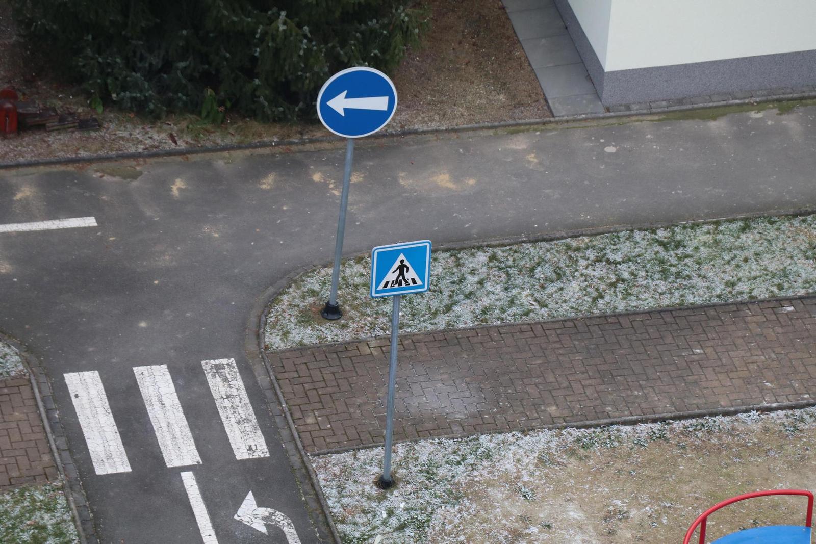 Canon EF-S 18-135mm f/3.5-5.6 IS Nano USM