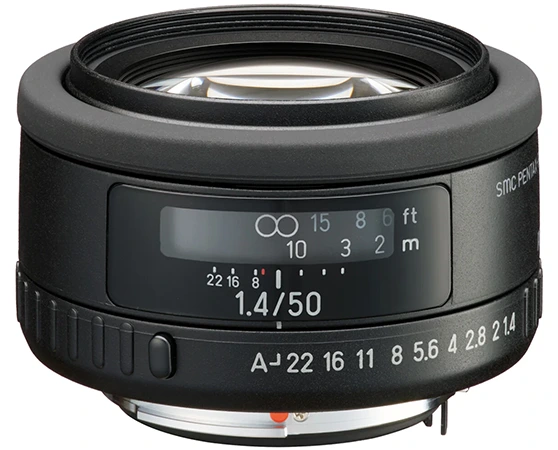 Ricoh uvedl dva objektiv Pentax-DA 50mm F1.4, jeden HD, druhý Classic