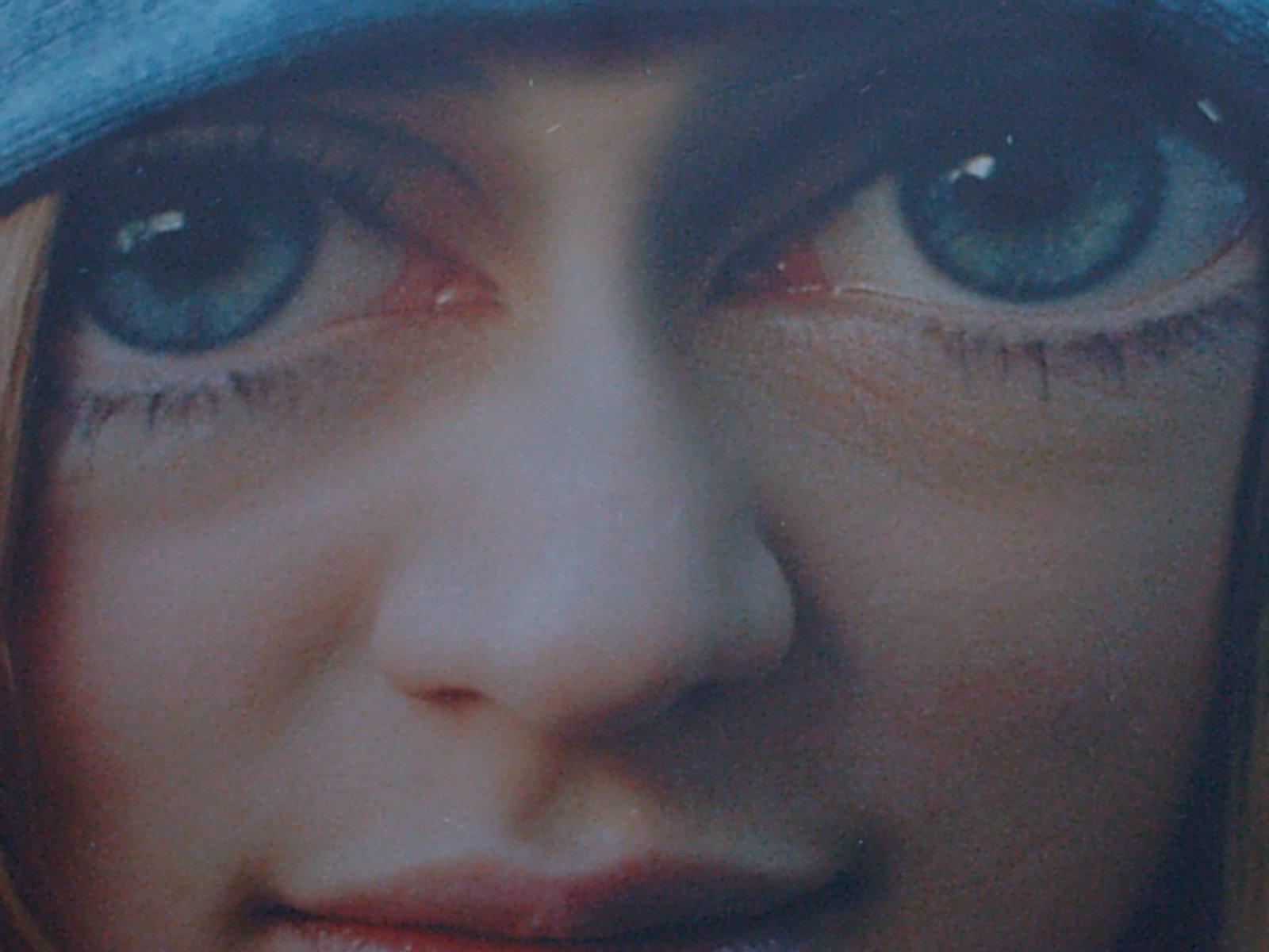 Q1 Digital: hračka s jednoduchou optikou