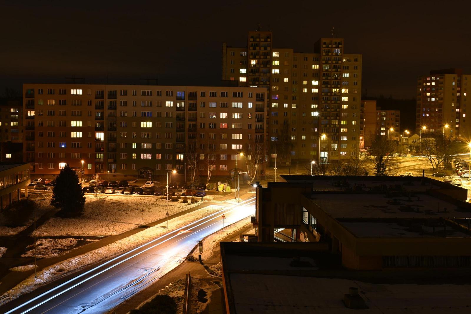 Nikon D3400: moderní low-end