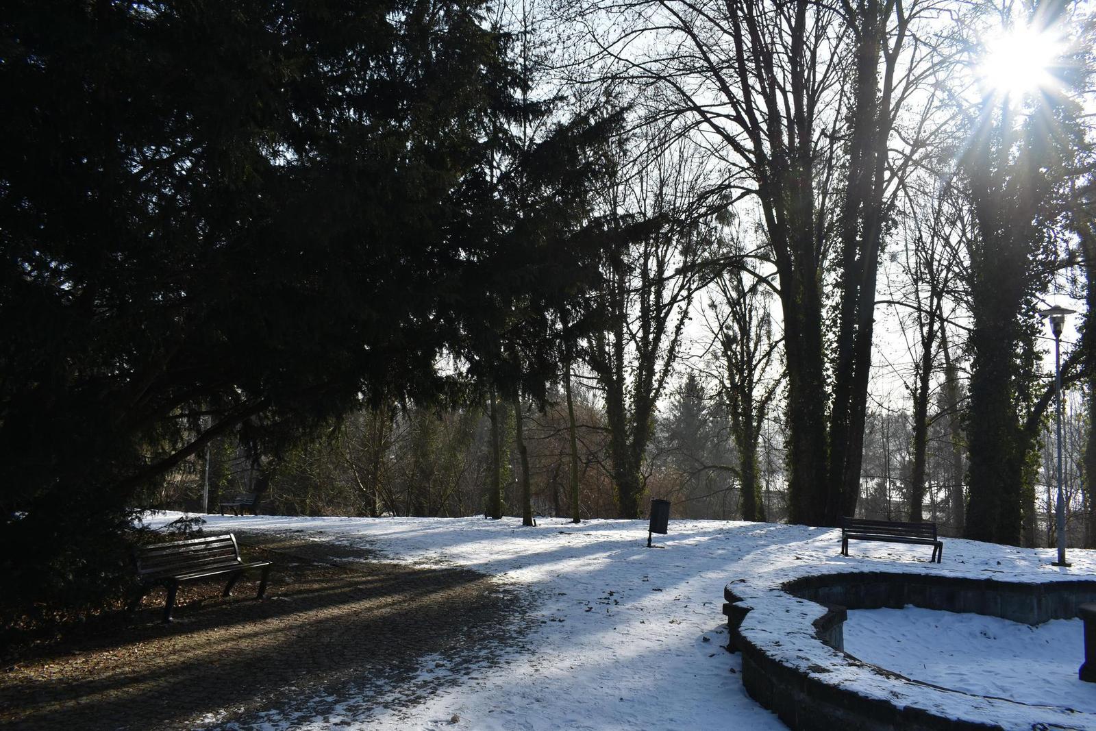 Nikon D3400: moderní low-end