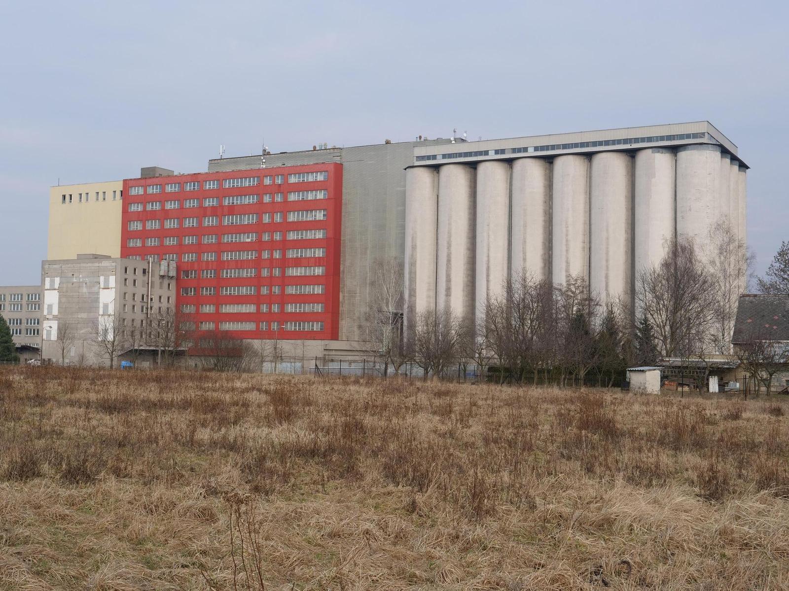 Panasonic Leica DG Vario-Elmarit 12-60mm / F2.8-4.0 ASPH. / Power O.I.S.