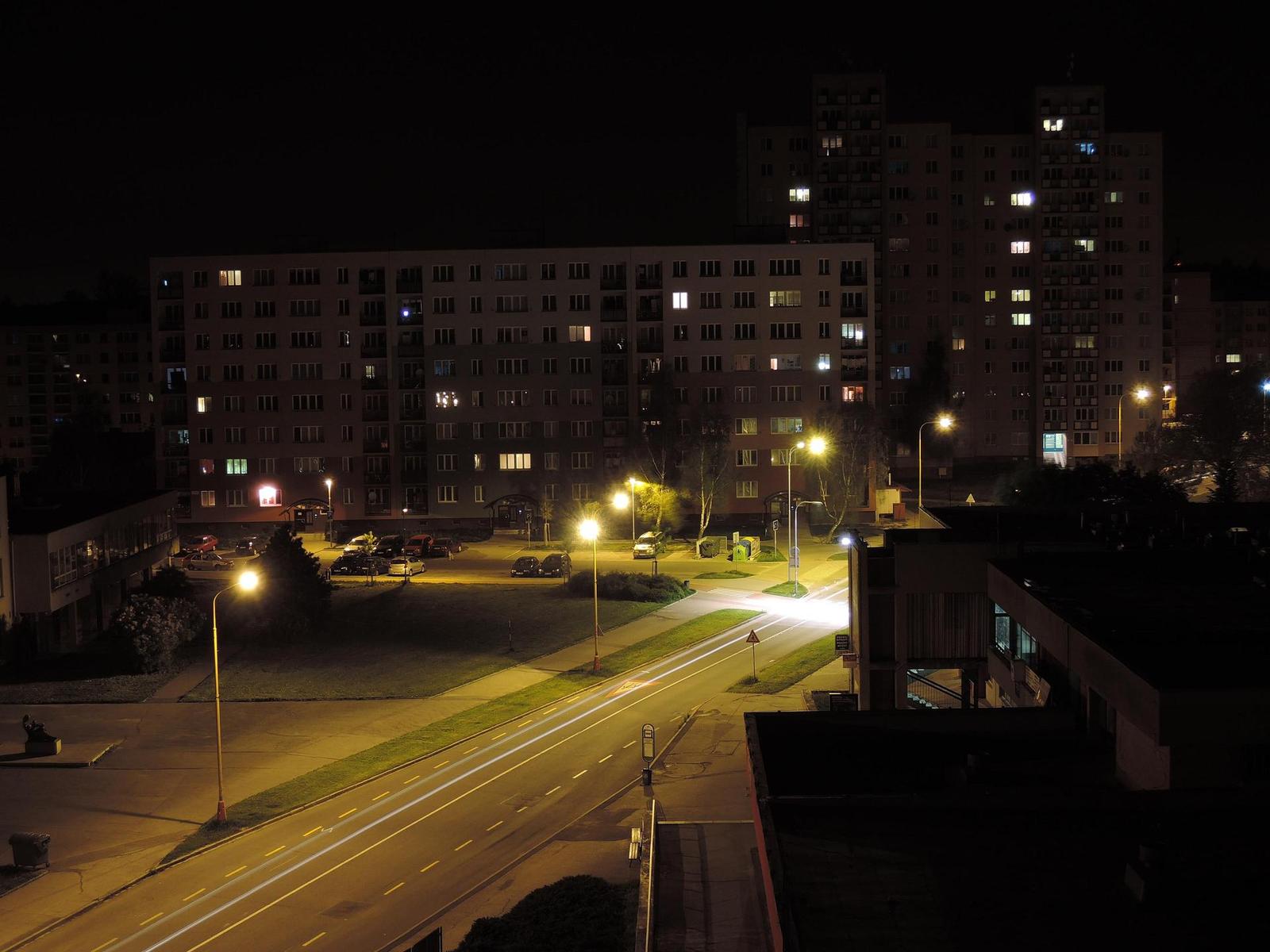 Nikon Coolpix P330: do vyšších sfér