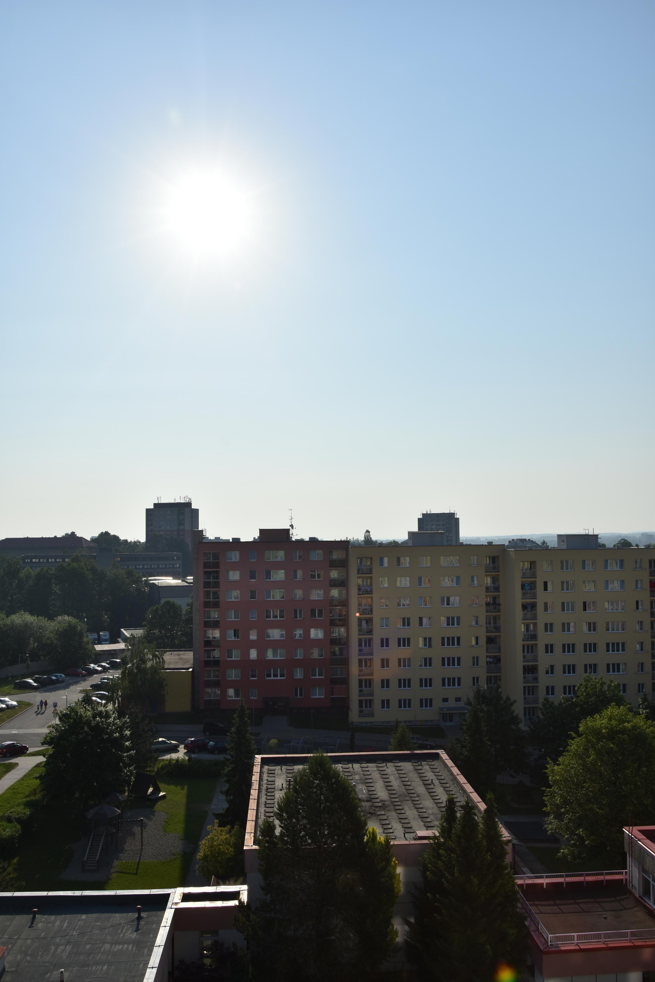 Nikon D7200: přesvědčivé zrcadlo