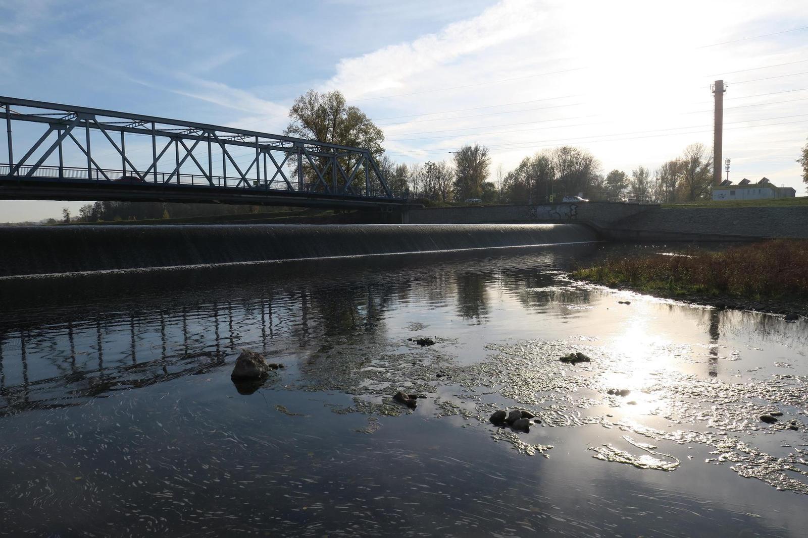 Canon PowerShot G3 X: spousta zoomu v malém těle